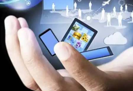 Integrating Digital Adoption in Pool Construction 